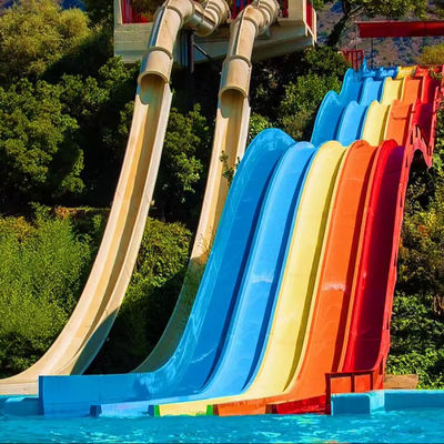 İyi bir fiyat. Customized Size Fiberglass Water Park Slide with 6-8mm Thickness and Over 10 Years Service Life çevrimiçi