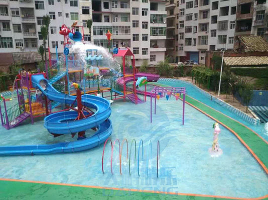 İyi bir fiyat. Çocuklar İçin Konut Bahçesi Su Kaydırağı Aqua Park Fiberglas Su Evi çevrimiçi