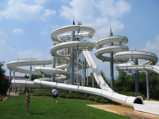 İyi bir fiyat. Yüzme Havuzu Açık Hava Oyuncakları Su Oyunları Yetişkinler Kaydırma Tuba Park Oyun Alanı Çocuklar İçin Oyunlar çevrimiçi