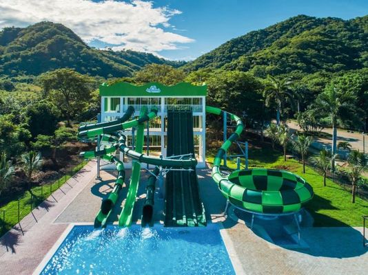 220 M3/H 12 mm cam lif su parkı kaydırmaç Çocuklar için su parkı oyun ekipmanları