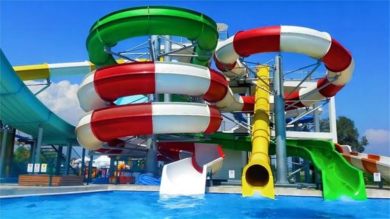 İyi bir fiyat. 12 mm kalınlığında cam lif havuz kaydırma Su tema parkı ekipmanları seti çevrimiçi