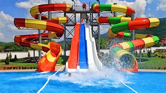 İyi bir fiyat. 220m3/h Eğlence Küçük Su Kaydırma Çocuklar Su Parkı Yolculukları çevrimiçi