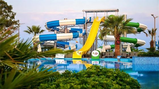 ODM Alın Ticari Çocuk Oyun Alanı Su Havuzu Çin'den Fiberglass Kaydırma