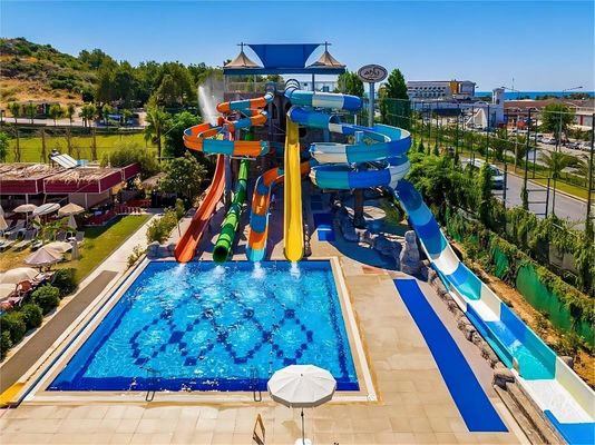 İyi bir fiyat. Kapalı Oyun Alanı Yüzme Havuzu Çocuklar İçin Cam Elyaf Su Kaydırmaları çevrimiçi