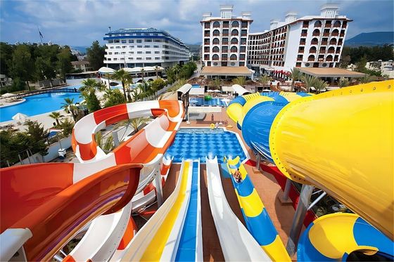 Açık Su Eğlence Parkı Yetişkinler Su Havuzu Fiberglass Slide