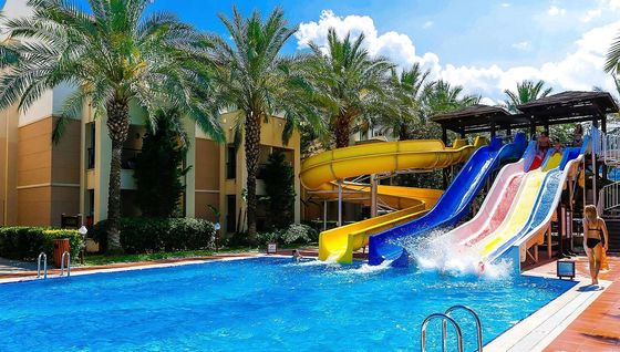 OEM Su Aqua Eğlence Su Parkı Yolculukları Çocuklar İçin Cam Lifesi Kaydırmalar