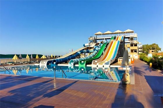 Aqua Park Özel Yüzme Havuzu Çocuklar İçin Fiberglass Su Kaydırma