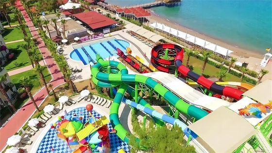 Sıcak Daldırılmış Galvanizli Çelik Su Eğlence Parkı Yüzme Havuzu Ekipmanı Cam Elyaf Su Kaydırma