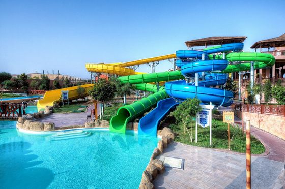 Su Parkı Oyun Alanı Yüzme Havuzu Oyunları Su Fiber Glass Spiral Slide Set