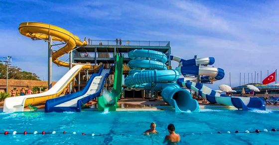 İyi bir fiyat. Yüksekliği 5-12 Metre Su Parkı Kaydırma Yüzme Havuzu Takımı Özel çevrimiçi