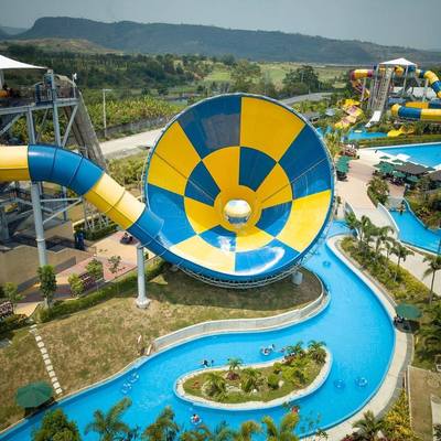 İyi bir fiyat. Outdoor Fiberglass Water Park Slide with 6-8mm Thickness and 10 Years Service Life in Customized Size çevrimiçi