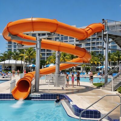 Kalite Özel Spiral Kapalı Cam Elyaf Su Kaydırma Ekipmanı Ticari Yüzme Havuzu Aqua Parkı için Fabrika