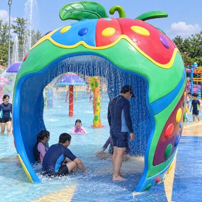 Kalite Tüneller ve Etkileşimli Spreylerle Oyunbaz Elma Bisikleti Sıçrama Parkı Su Özellikleri Fabrika