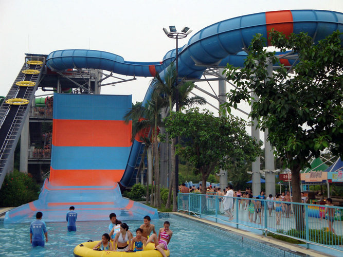 Aç veya Kapat Spiral Water Slide / Ticari Su Parkı Ekipmanları Mavi Raft Slide